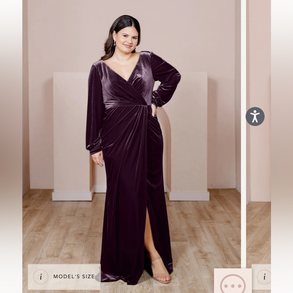 Vera Velvet Dress